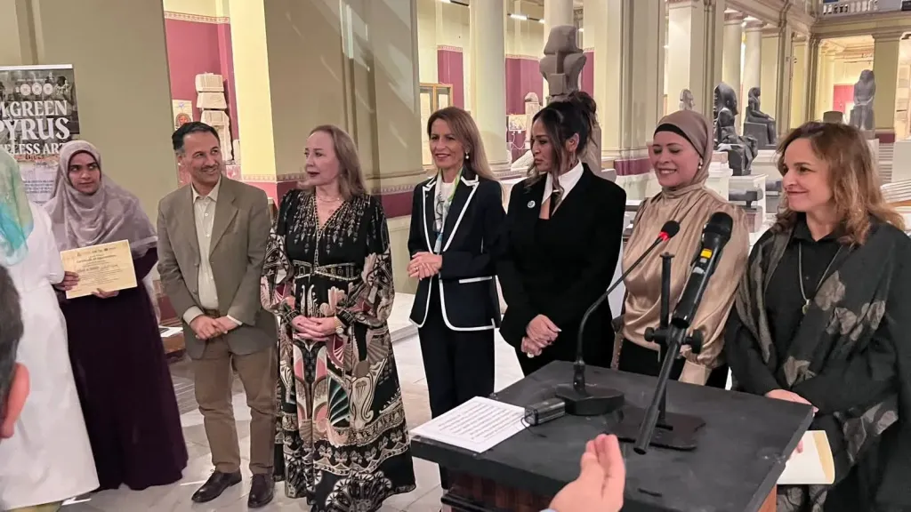 جانب من المعرض 