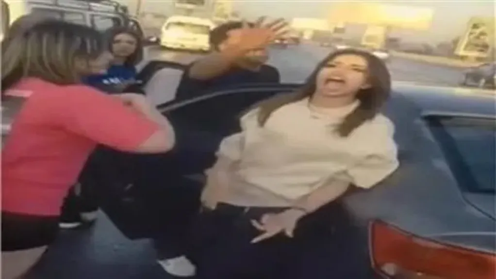 المتهمين 