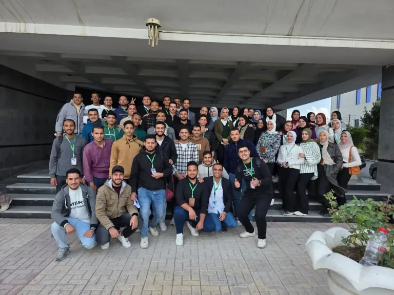 جانب من المتابعة 