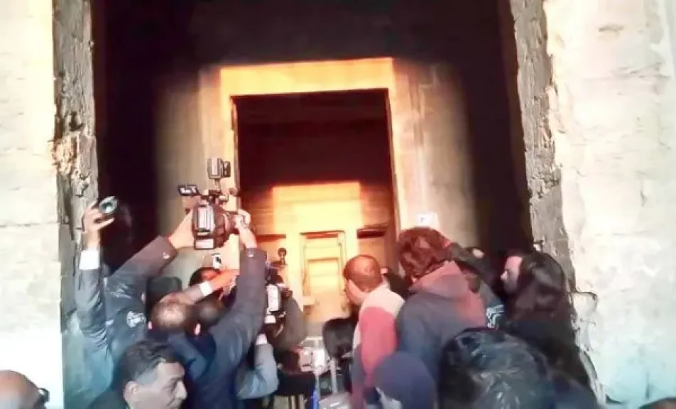 الفيوم تتحدث الهيروغليفية بتعامد الشمس على قدس الأقداس