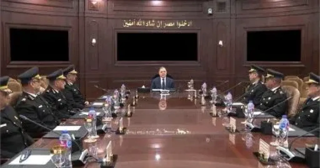 وزير الداخلية 