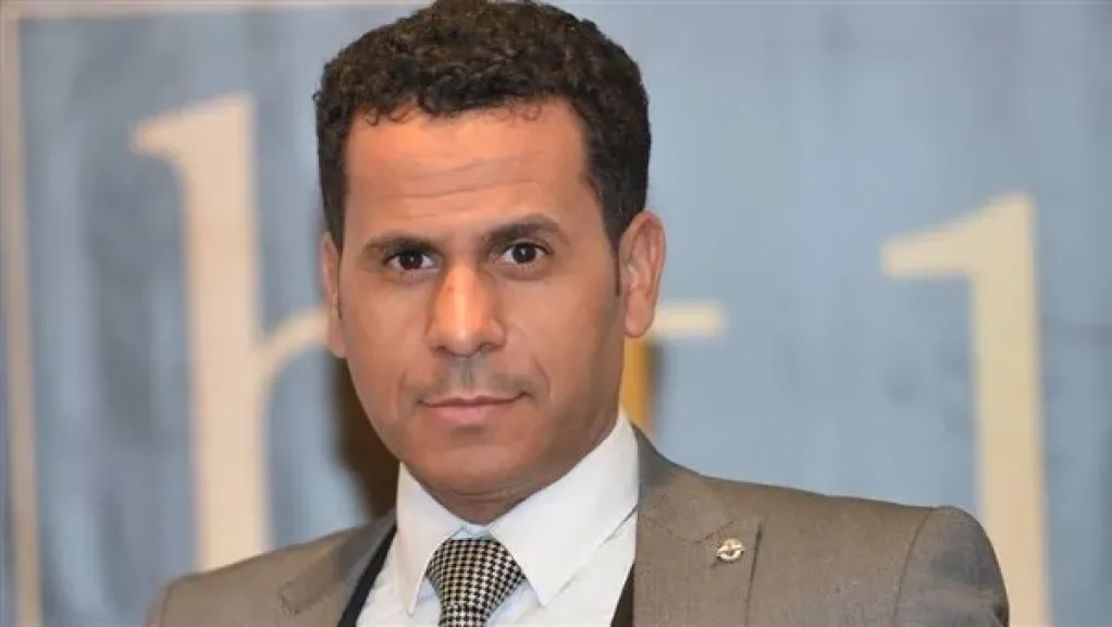 الكاتب الصحفي محمود الضبع 
