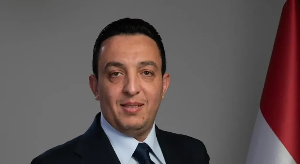 النائب مصطفى أبو زهرة، عضو مجلس الشيوخ