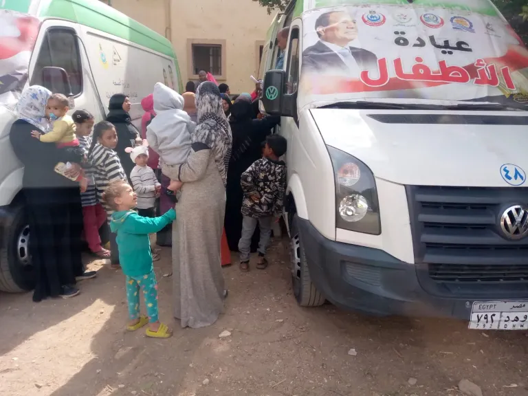 قافلة طبية مجانية بقرية البحري قمولا نقادة قنا
