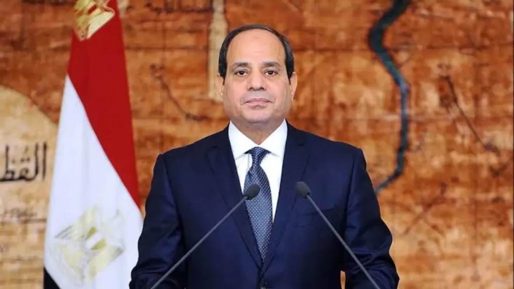 محافظ قنا يهنئ رئيس الجمهورية بمناسبة ذكرى عيد الشرطة 74 