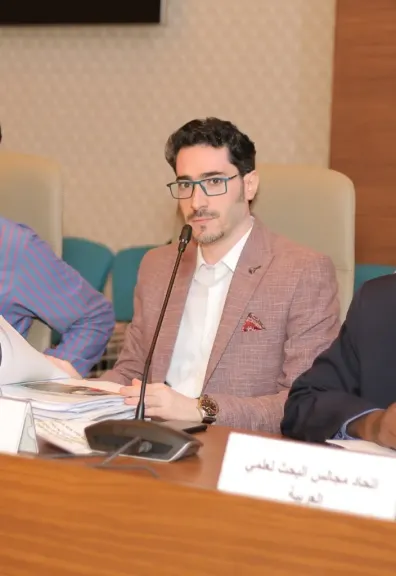 الإعلامي وليد سلام