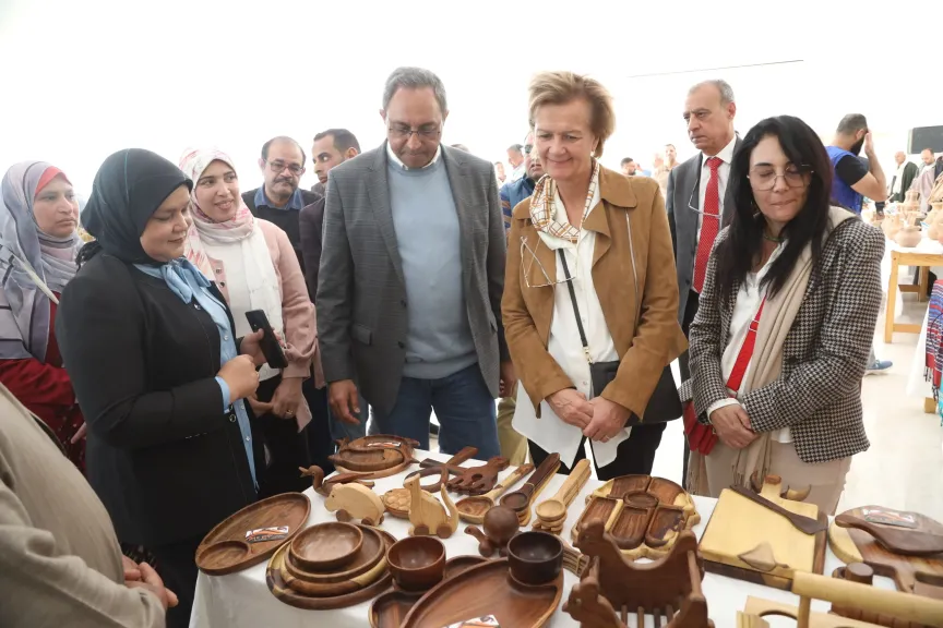 معرض الحرف التراثية بقنا