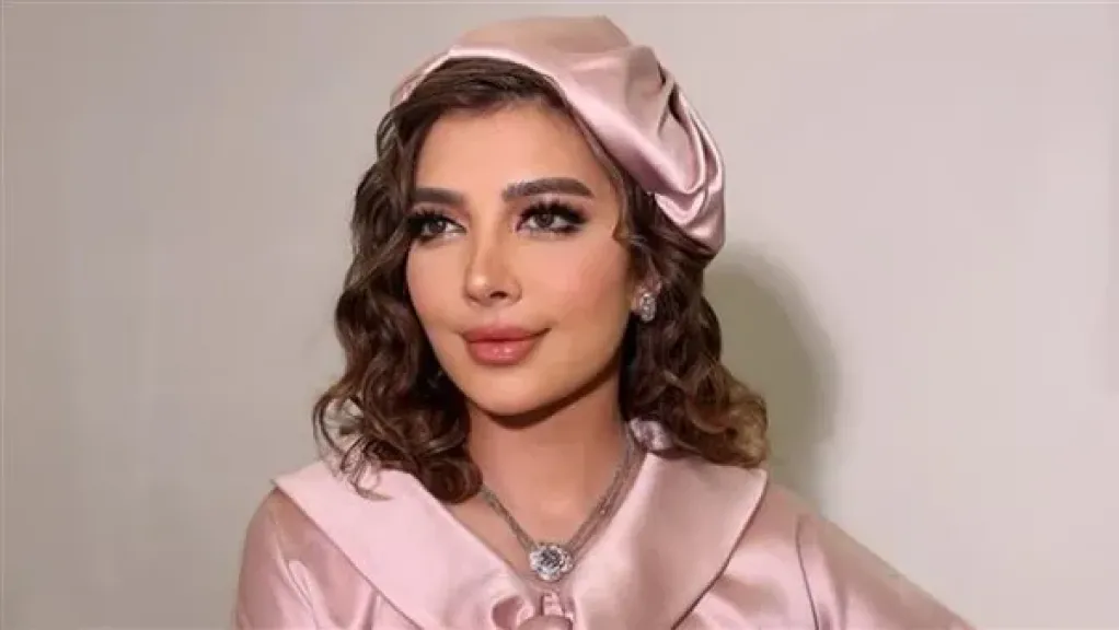 النجمة السورية أصالة نصري