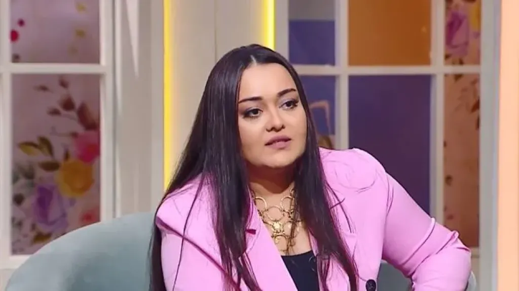 الفنانة راندا البحيري