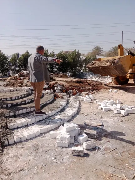 إزالة قاعة أفراح علي أرض زراعية 