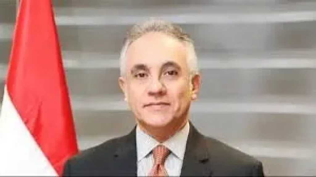 المستشار محمود محمد حلمي أحمد الشريف وزير العدل