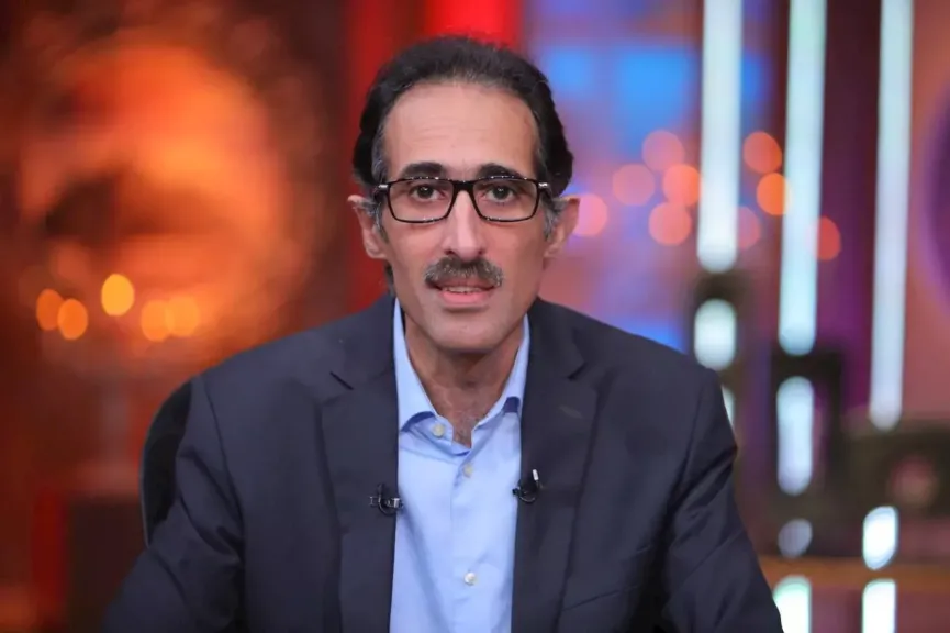 الكاتب الصحفي مجدي الجلاد 