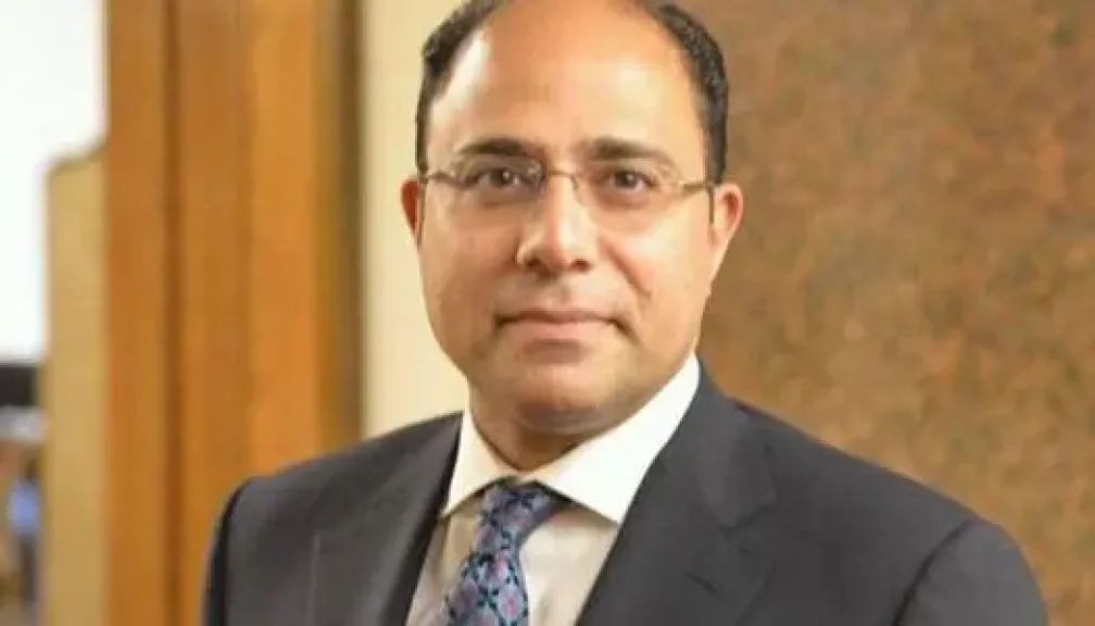 السفير أحمد أبو زيد 