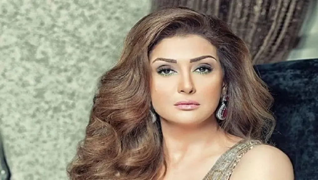الفنانة غادة عبد الرازق 
