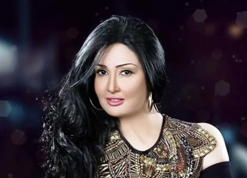 الفنانة غادة عبد الرازق 
