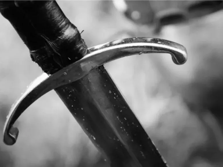 حكاية السيف التاسع للنبي صلى الله عليه وسلم