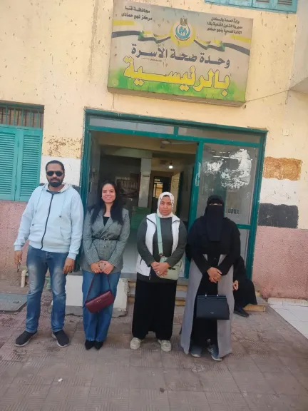 الكشف الطبي على 792 مواطناً بقرية الرئيسية 