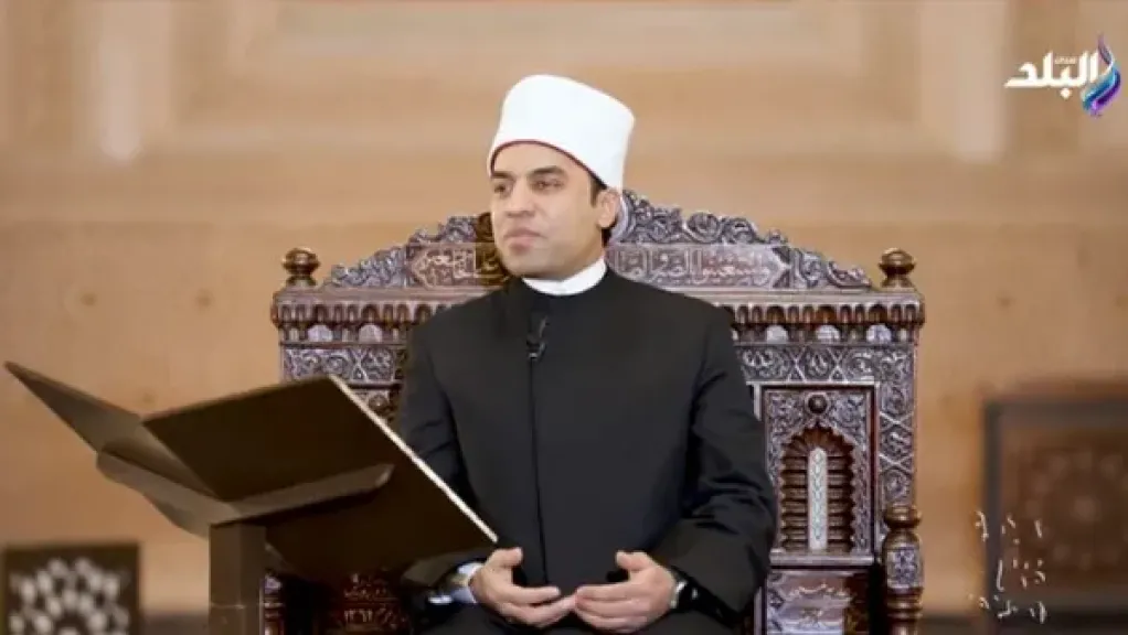 هل رأى أحد الملائكة؟.. إمام مسجد السيدة زينب يجيب
