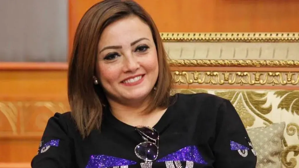الفنانة بشرى