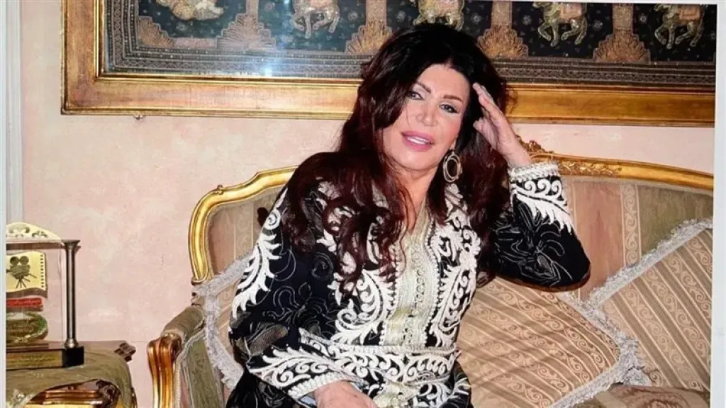 الفنانة نجوى فؤاد