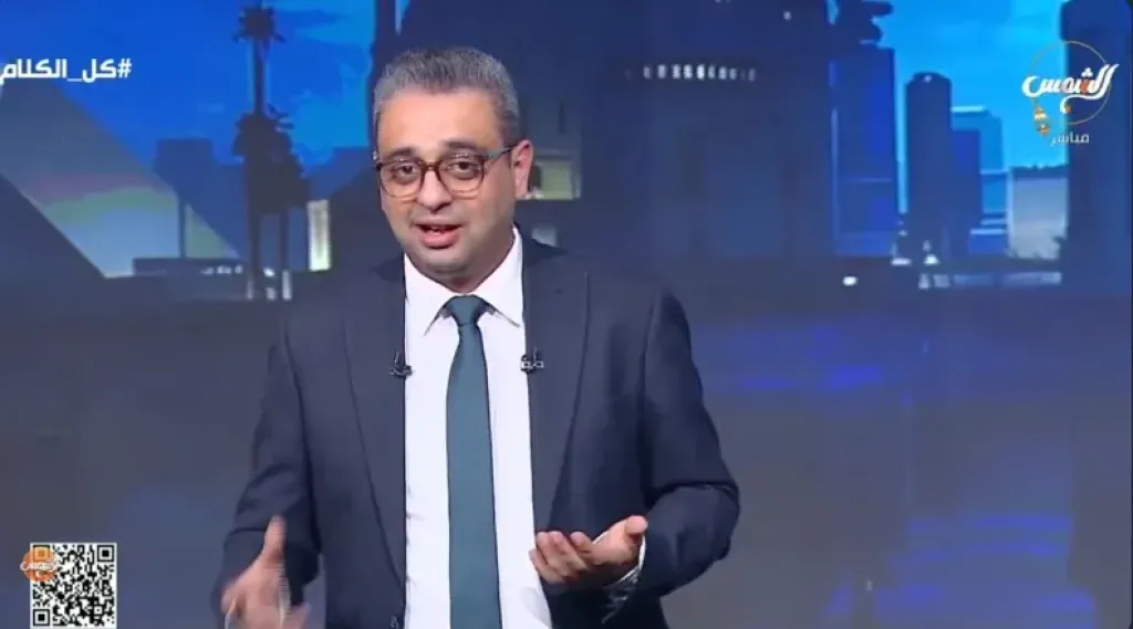 الإعلامي عمرو حافظ