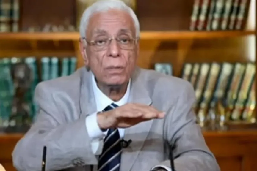 الدكتور حسام موافي، أستاذ الحالات الحرجة بكلية طب قصر العيني