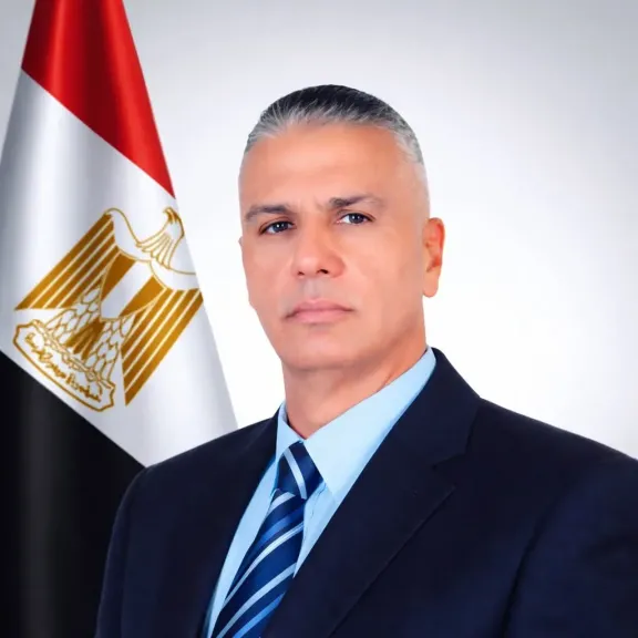 إنهاء عقود جميع المستشارين بديوان عام المحافظة 