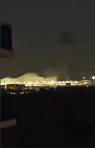 مطار زايد الدولي
