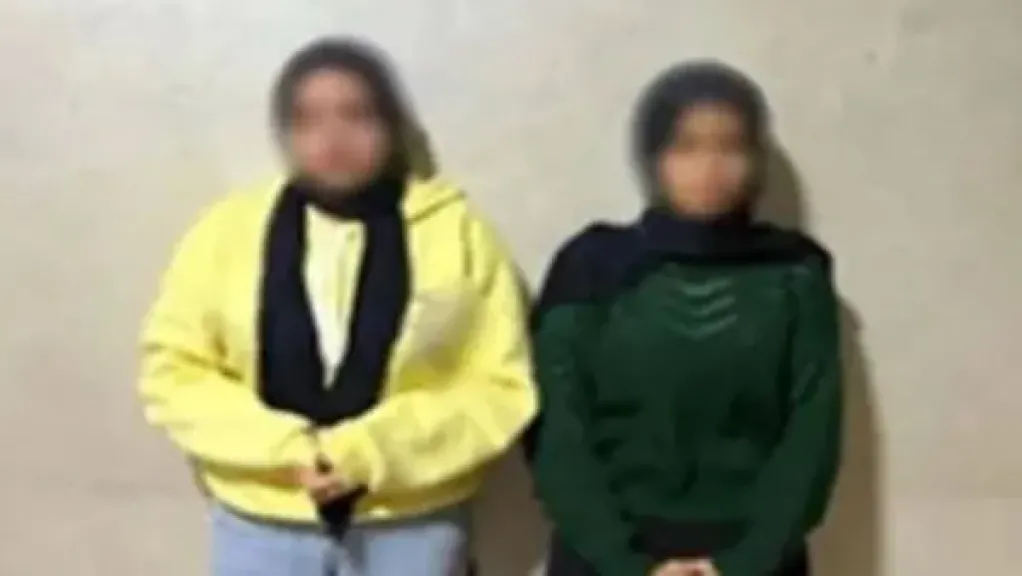 المتهمين 