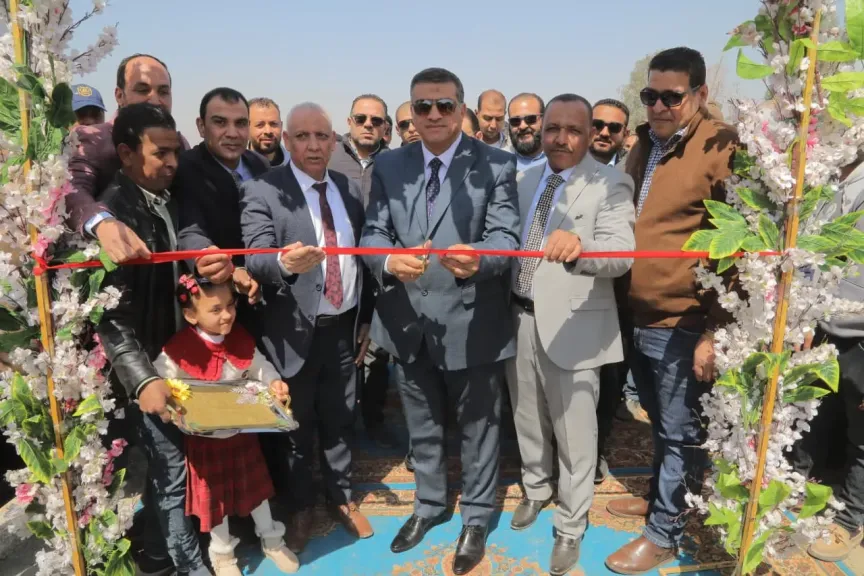 محافظ قنا يفتتح أعمال إحلال وتجديد محطة مياه الوقف 