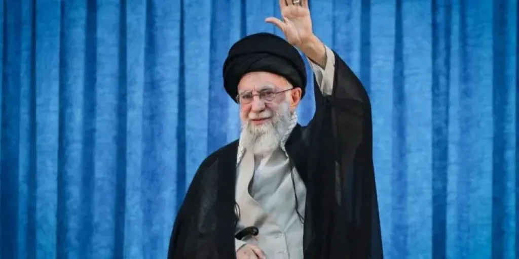 خامنئي 