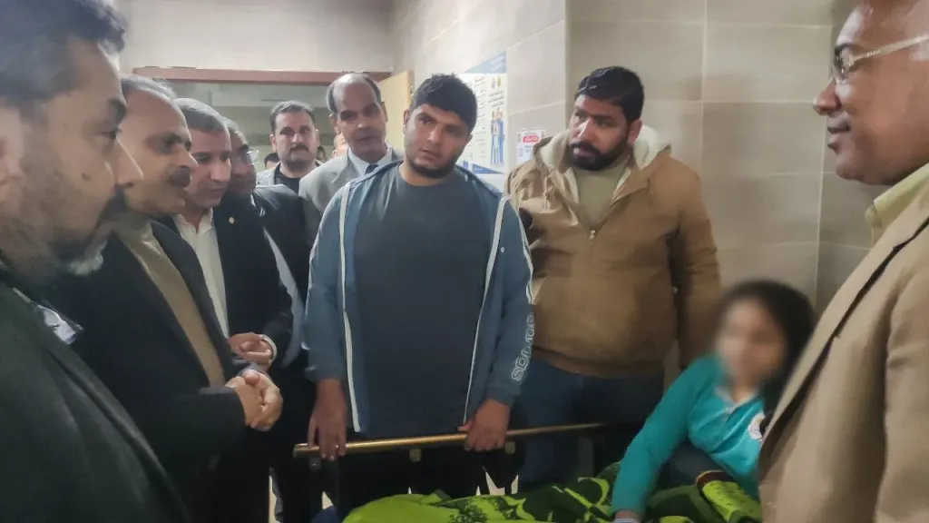 جانب من الصور 