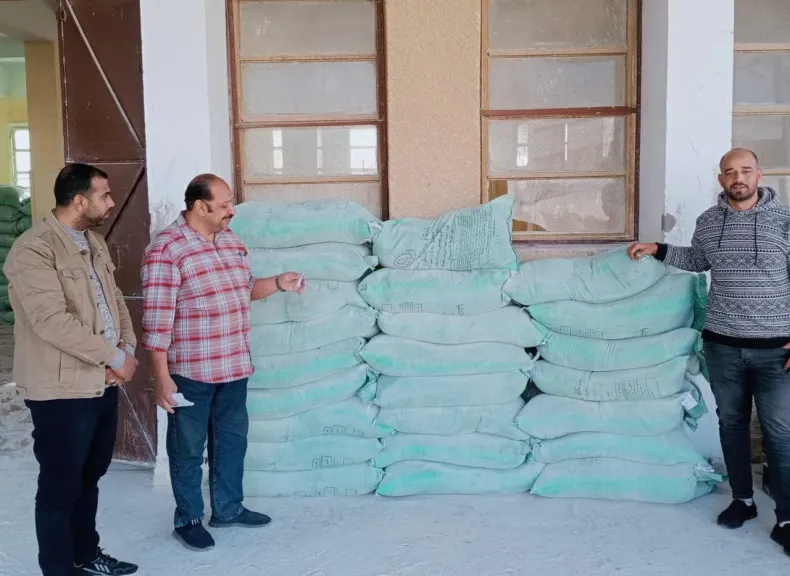 ضبط 24 جوال دقيق بلدي قبل بيعها في السوق السوداء