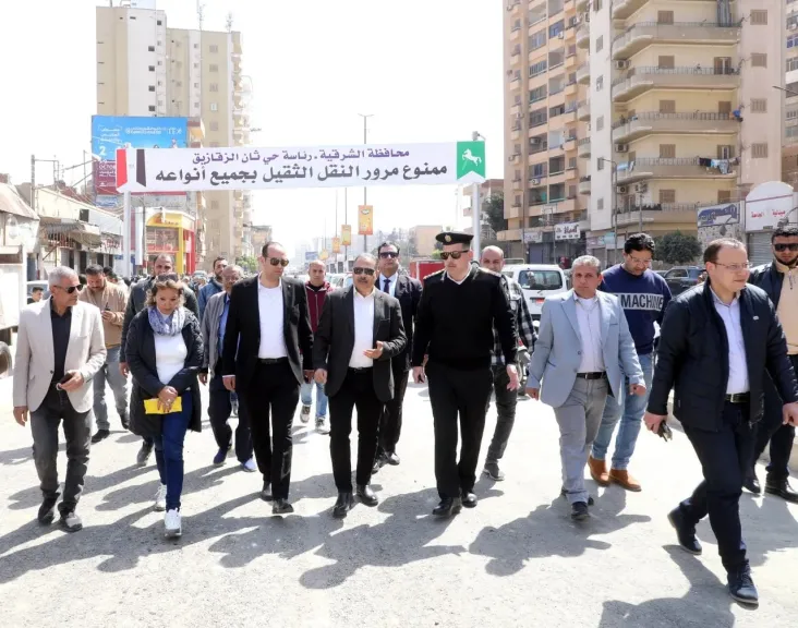 محافظ الشرقية يعلن تشغيل كوبري الصاغة بالزقازيق بعد انتهاء أعمال الصيانة