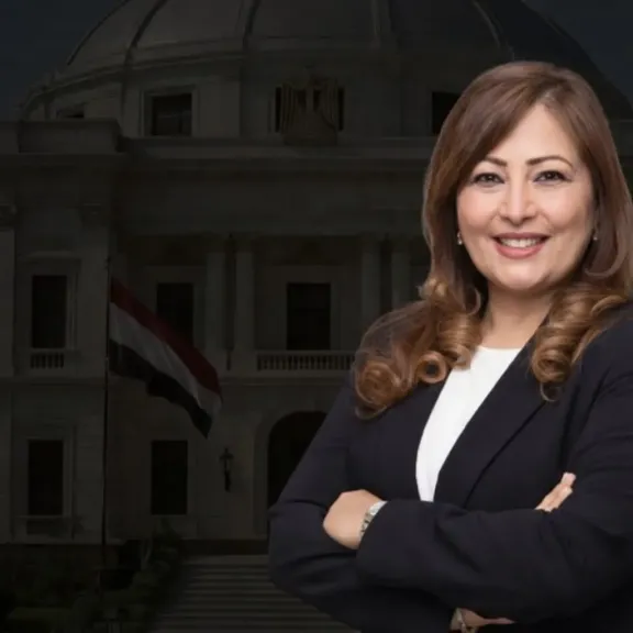 النائبة الدكتورة إليزابيث شاكر، عضو مجلس النواب 