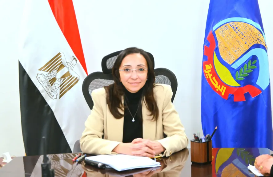 الدكتورة جاكلين عازر محافظ البحيرة 