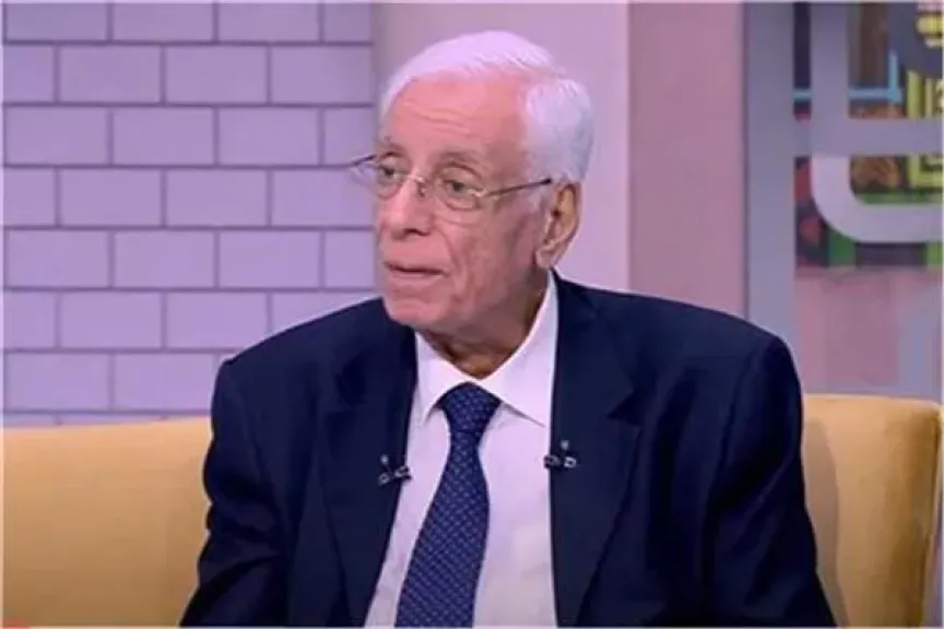 الدكتور حسام موافي، أستاذ الحالات الحرجة بكلية طب قصر العيني
