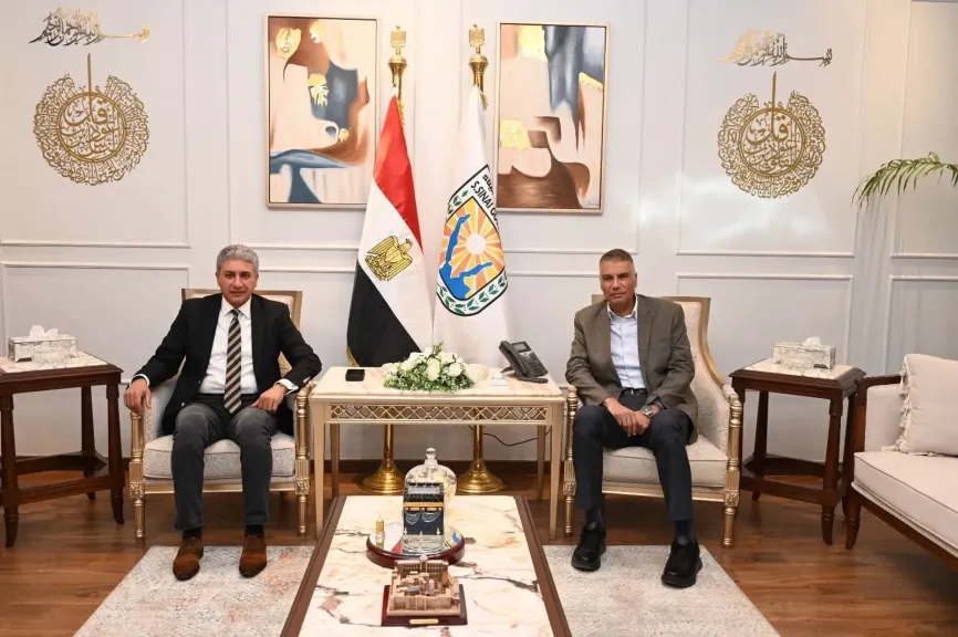 محافظ جنوب سيناء ووزير السياحة يبحثان سبل تنشيط حركة السياحية 