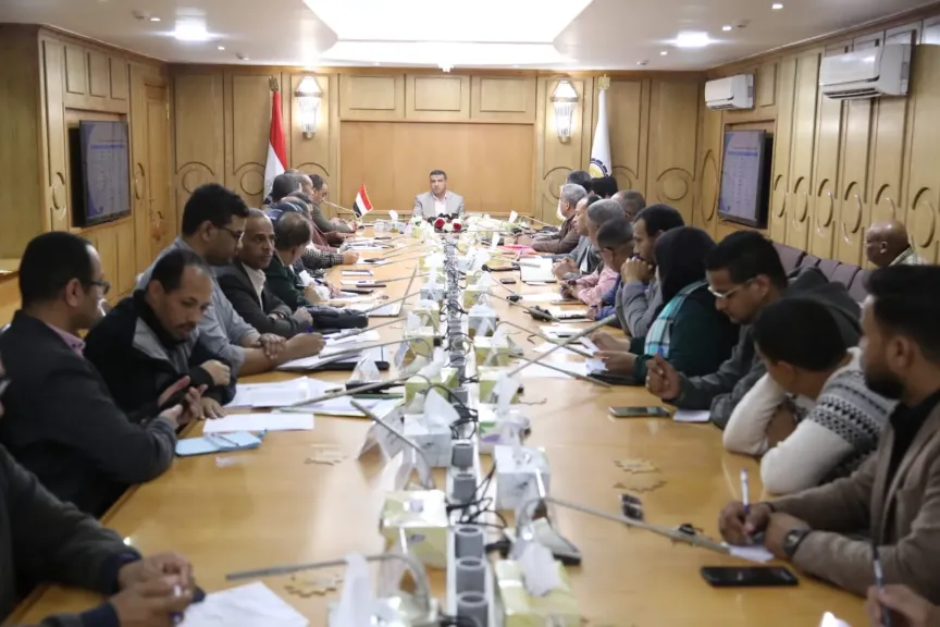 التعامل الفوري مع مخالفات البناء والتعديات على الأراضي خلال العيد