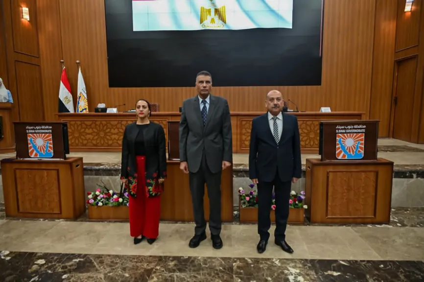محافظ جنوب سيناء يناقش إستعدادات عيد الفطر المبارك 