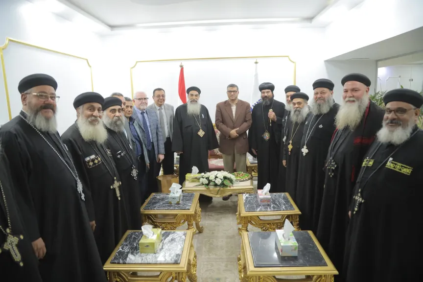 محافظ قنا يستقبل وفود كنائس المحافظة 
