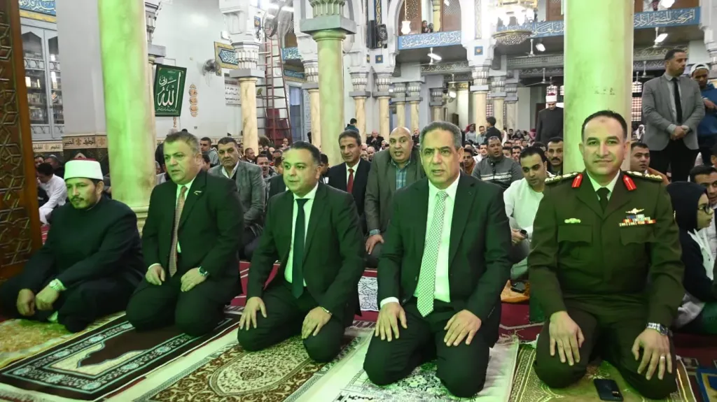 جانب من المتابعة 