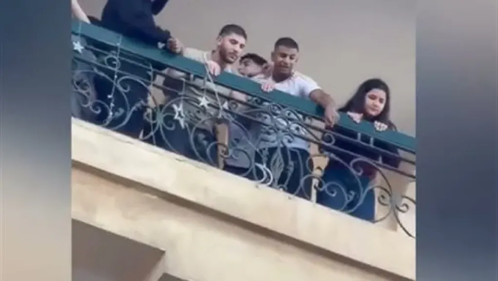 المتهمين 