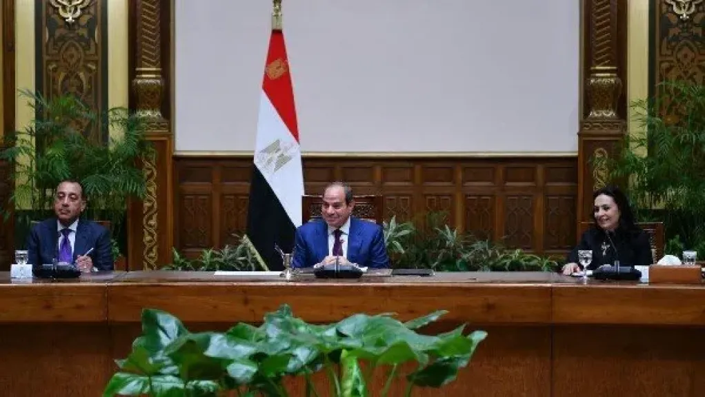 خلال كلمه الرئيس