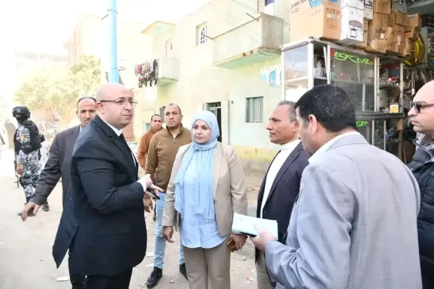 محافظ الفيوم يقرر مجازاة رئيس الوحدة المحلية بـسنرو لتدني مستوى النظافة وزيادة الإشغالات