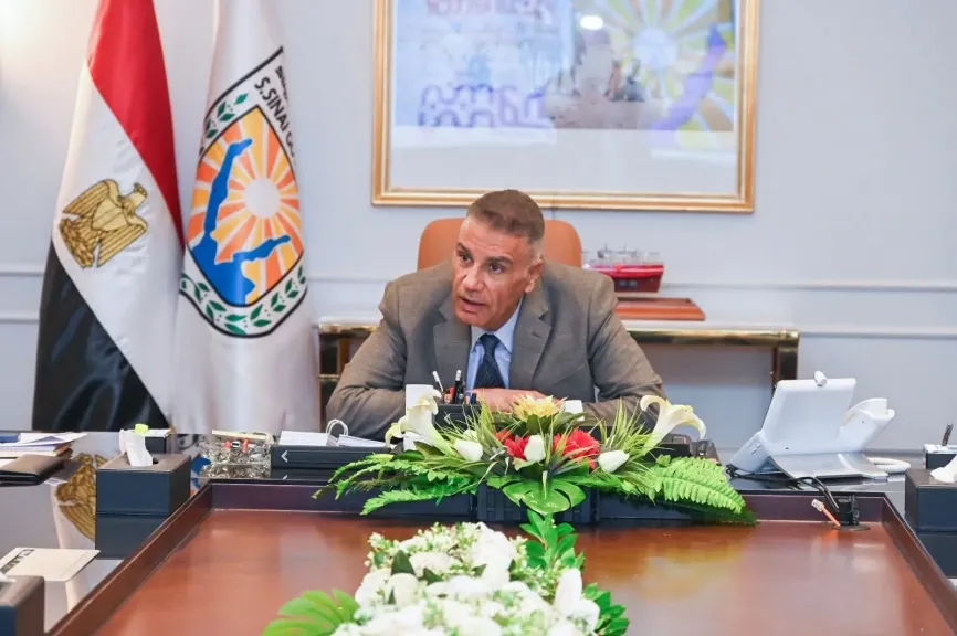بحث حلول لمشكلات المستثمرين والمواطنين في التصالح والتقنين 