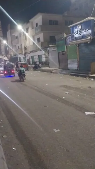 جانب من غلق المحلات 