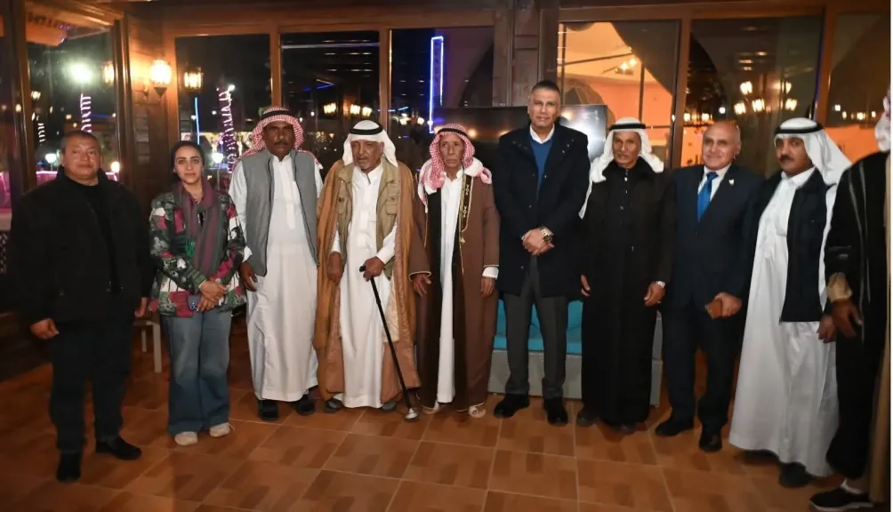 محافظ جنوب سيناء يعقد لقاء مع أهالى كاترين 