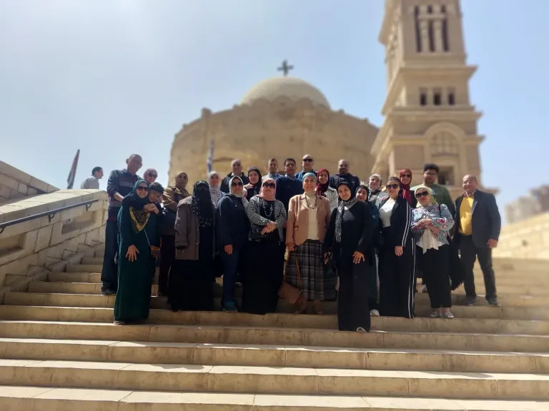 زيارت ميدانية ورحلات علمية لتعزيز الانتماء في الدراسات الأفريقية