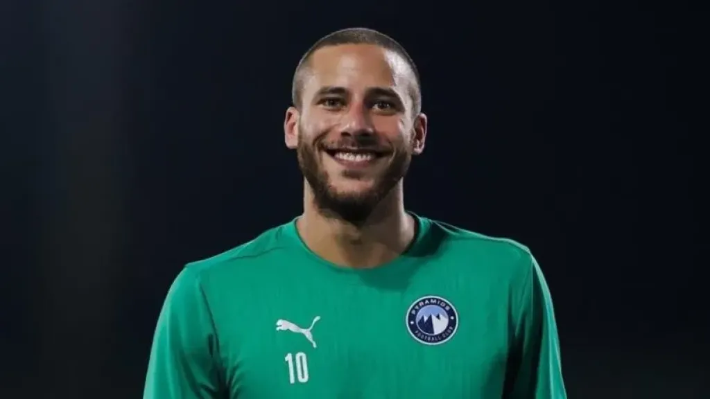 اللاعب رمضان صبحي 